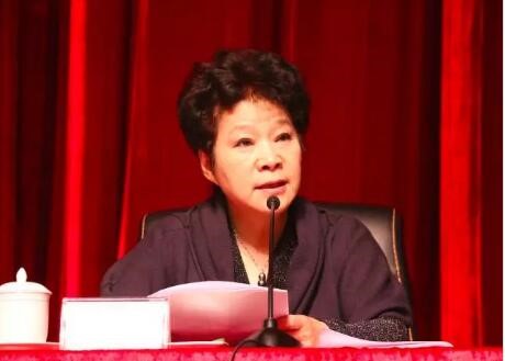国务院参事，开云中国小学教育专业委员会理事长，开云中国学术委员会常务副主任 李烈.jpg